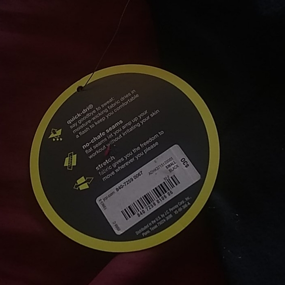 NWT Xersion Black Athletic Capri, Sz S - Picture 4 of 4